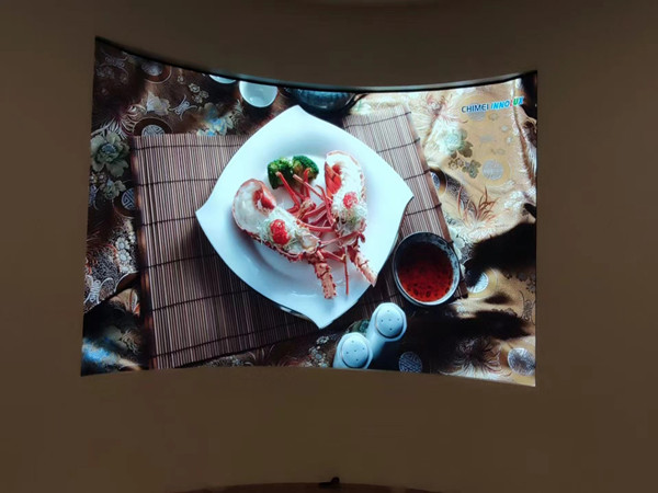 惠济室内P2.5弧形LED屏